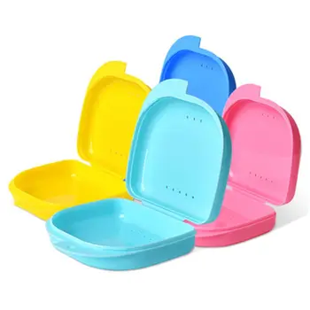 8 szín Fogrögzítő Fogszabályozó Szájvédő Műfogsor tároló tok doboz Műanyag szájhigiénés kellékek Szervező tartozékok