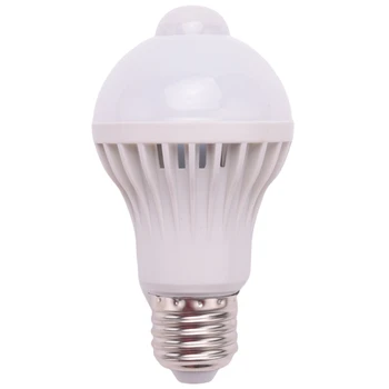 E27 LED izzó fénymozgásérzékelő fény LED PIR mozgásérzékelő lámpa gömb izzó lámpa