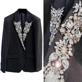 Luxus férfi öltönyök személyre szabva egy darabból álló blézer egygombos csúcsos hajtókás gyöngyös gyémántok Crystal esküvői házigazda egyedi készítésű plus size