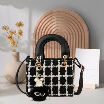 Női válltáska Crossbody táska ajándékok Egyszerű táska Könnyű divatos kézitáska születésnapi utazáshoz Tavaszi ingázás Vásárlás