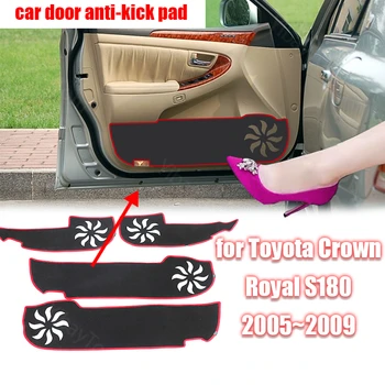Oldalsó élvédő díszítő tartozékok védő szőnyeg autó ajtó anti kick pad matrica védőszőnyeg Toyota Crown Royal 2005 ~ 09