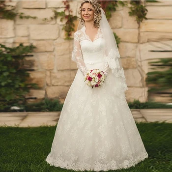 Vintage csipke esküvői ruha hosszú ujjú illúzió háttal fedett gombok 2019 menyasszonyi ruhák V-nyak teljes hosszúságú Vestido De Novia