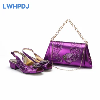 Érett női cipő és táska lila színben Kiváló minőségű hevederek Kényelmes alacsony sarkú szandál esküvőre